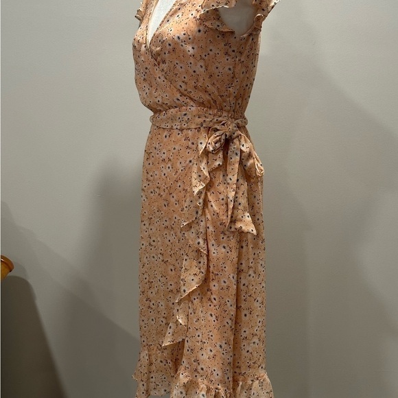 Lc Lauren Conrad Women’s Peach Floral Short Sleeve Dress Size XS - Picture 3 of 4